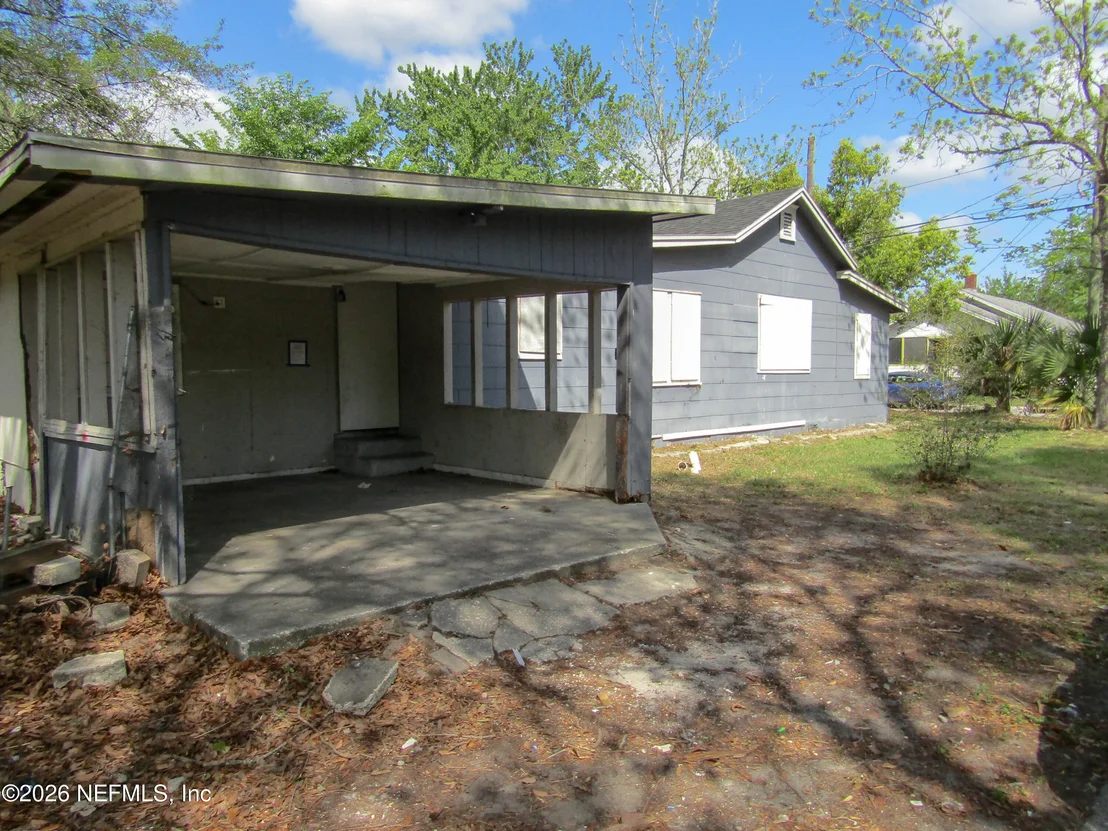 Photo of 3102 THOMAS Street