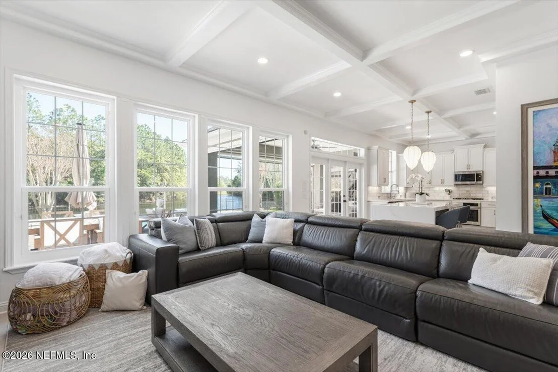 Photo of 844 EAGLE POINT Drive