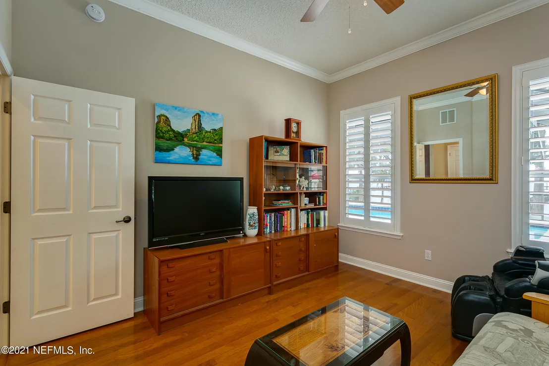 Photo of 1607 SILVER LEAF Way