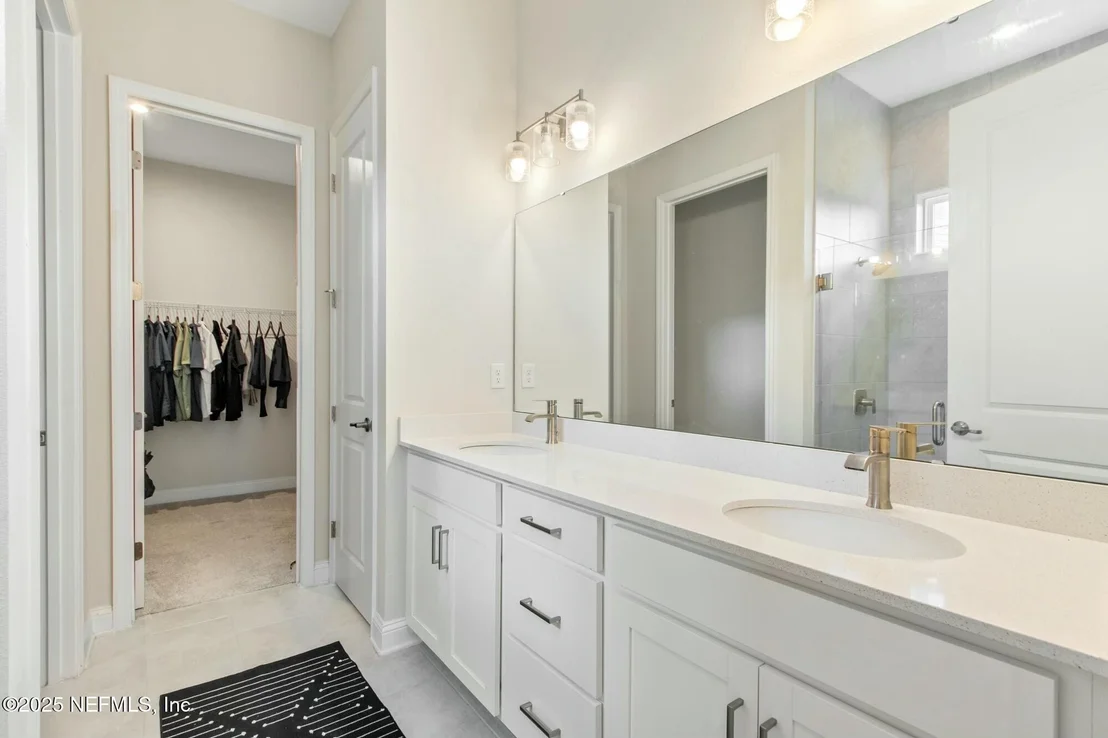 Photo of 226 SILKGRASS Place