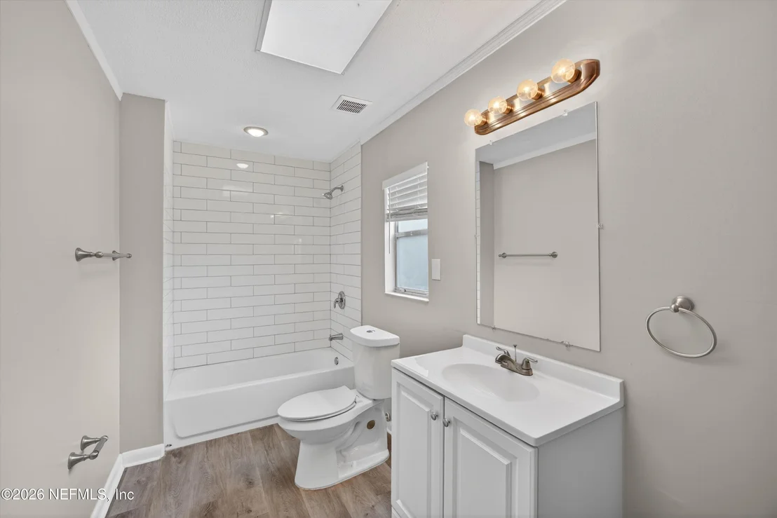 Photo of 7251 MAYAPPLE Road