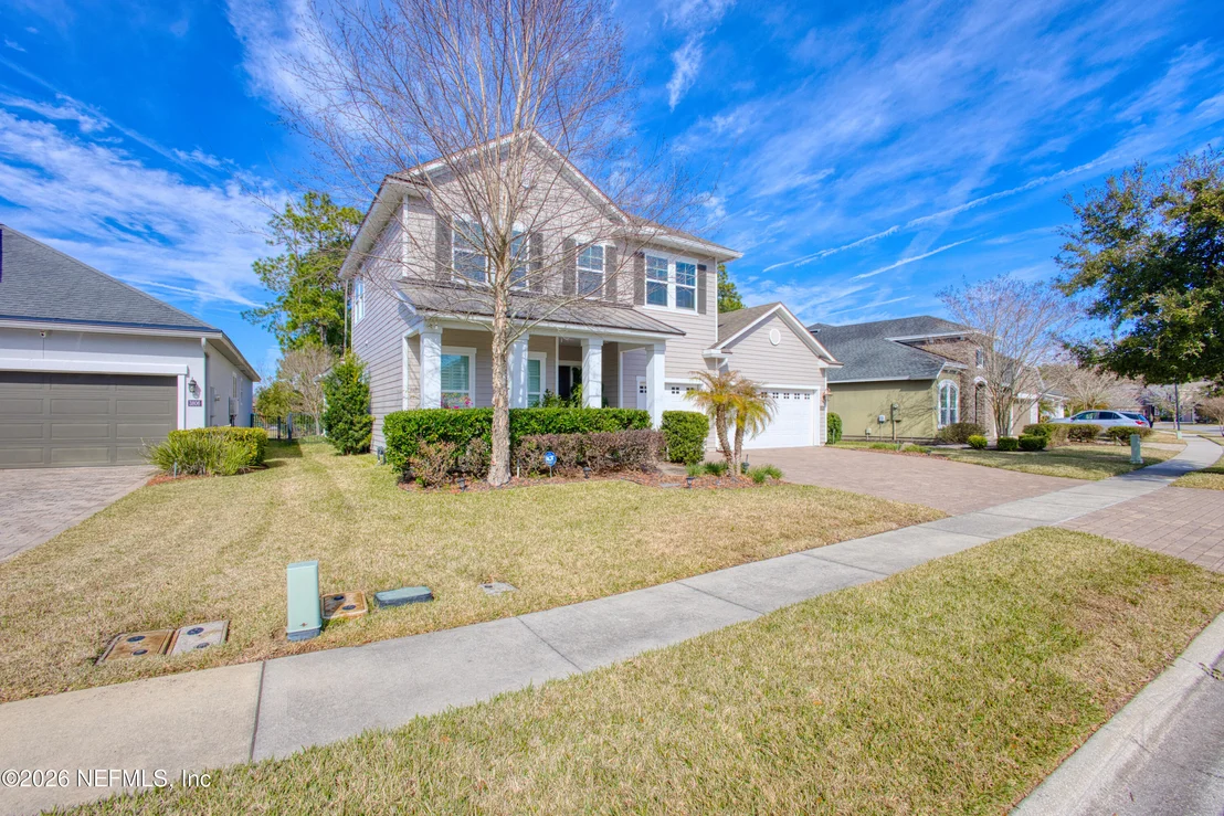 Photo of 3800 CROSSVIEW Drive