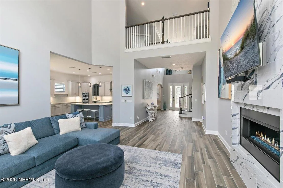 Photo of 485 OLD BLUFF Drive