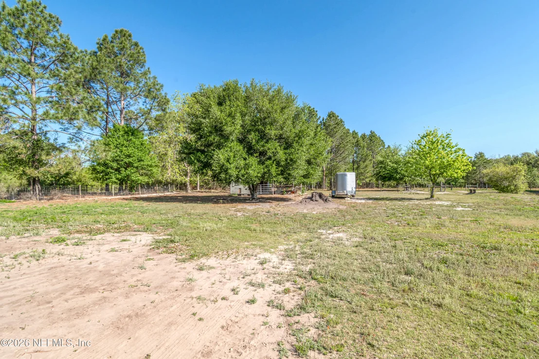 Photo of 8219 MUD LAKE Road