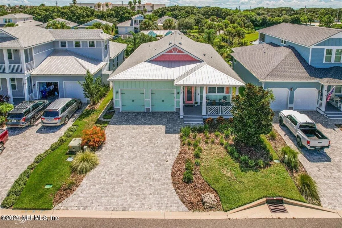 Photo of 175 OCEANVIEW Drive