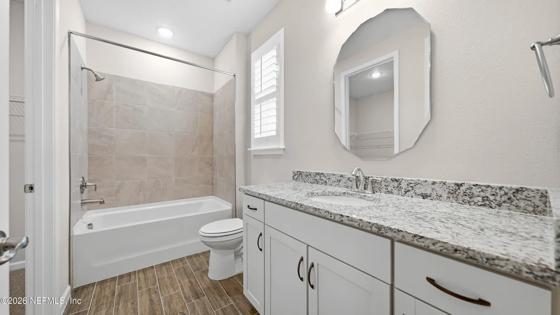 Photo of 352 RUSTIC MILL Drive