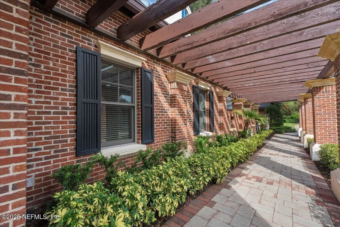 Photo of 516 ST CLAUDE Place