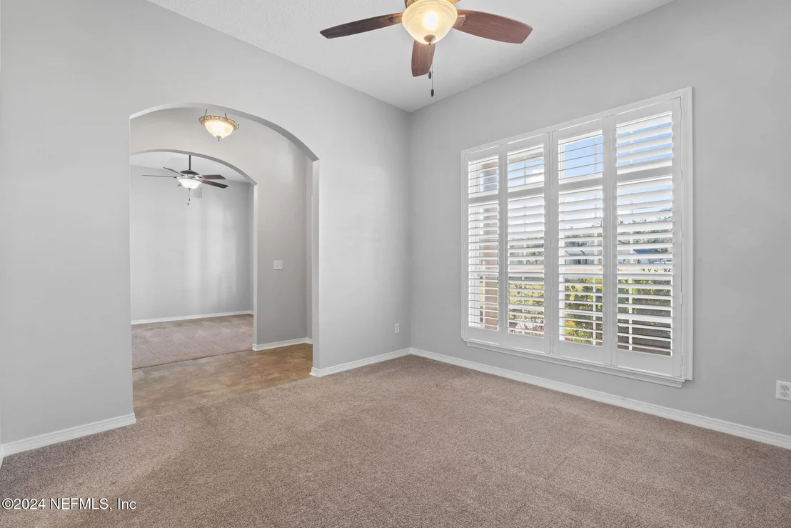 Photo of 44017 GREEN MEADOWS Lane