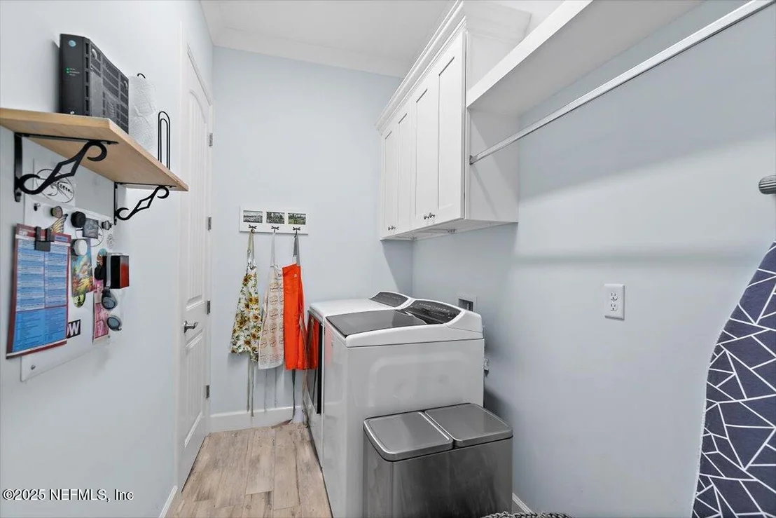 Photo of 175 OCEANVIEW Drive