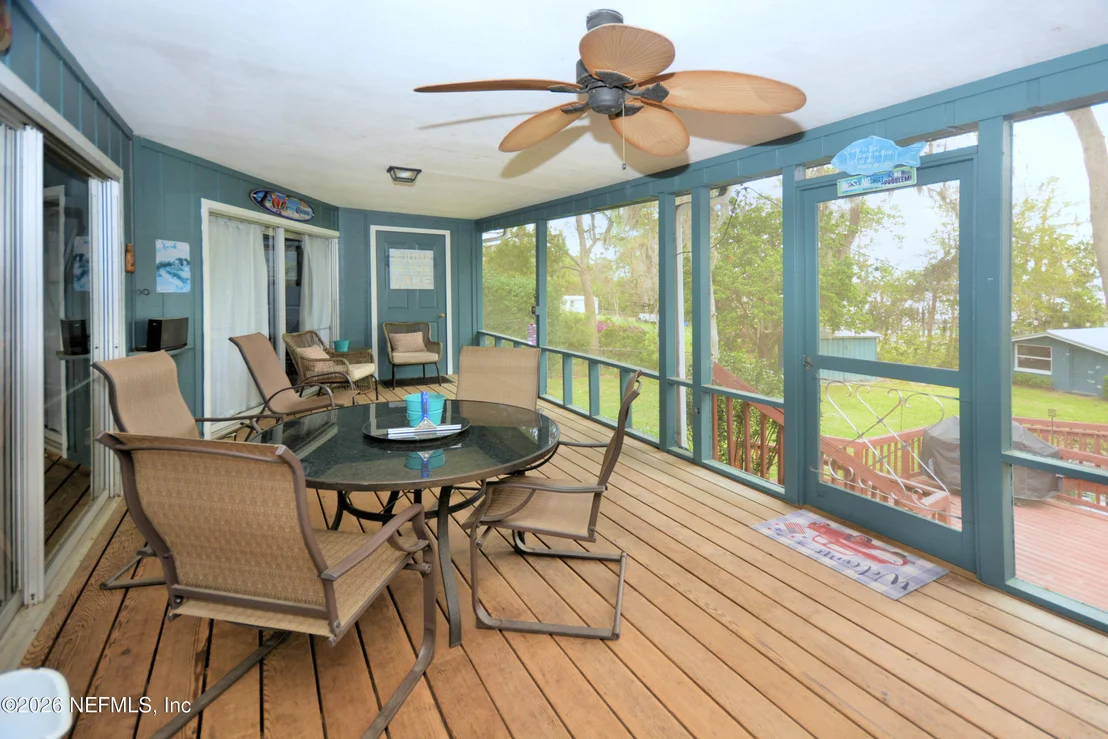 Photo of 176 LAKE Drive