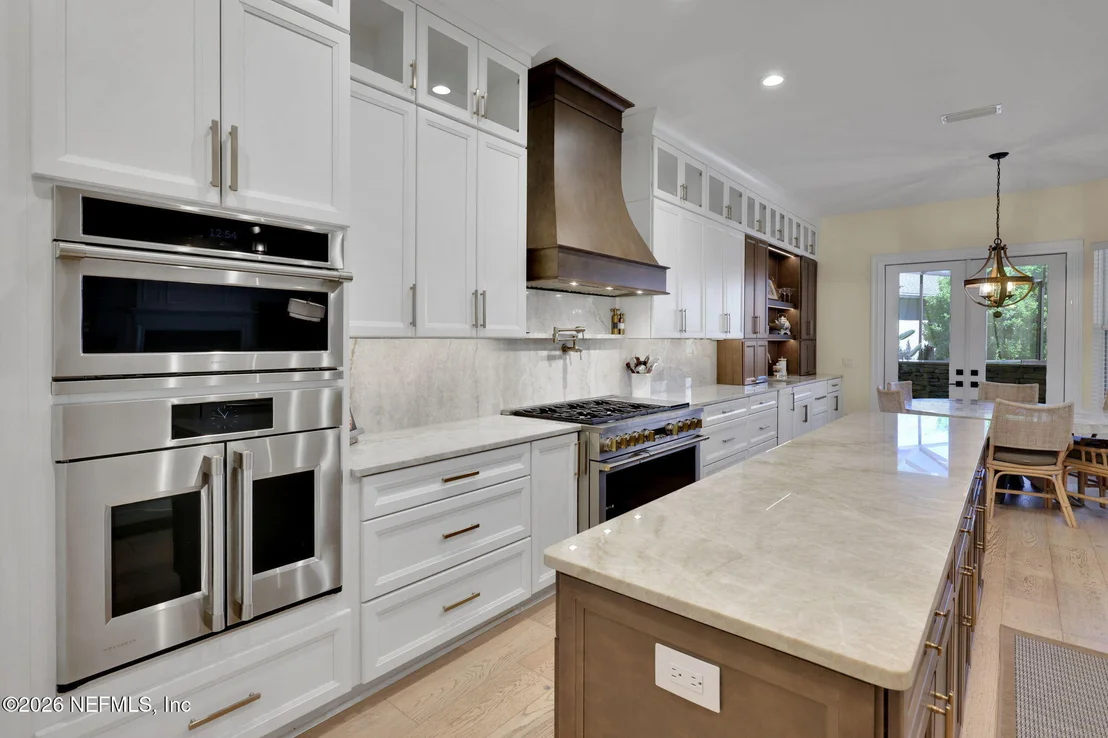 Photo of 655 PRESERVE VIEW