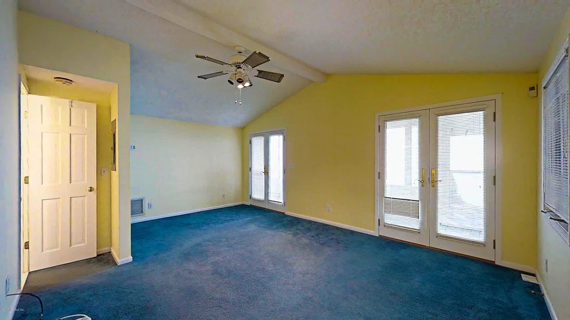 Photo of 1250 HERON POINT Road