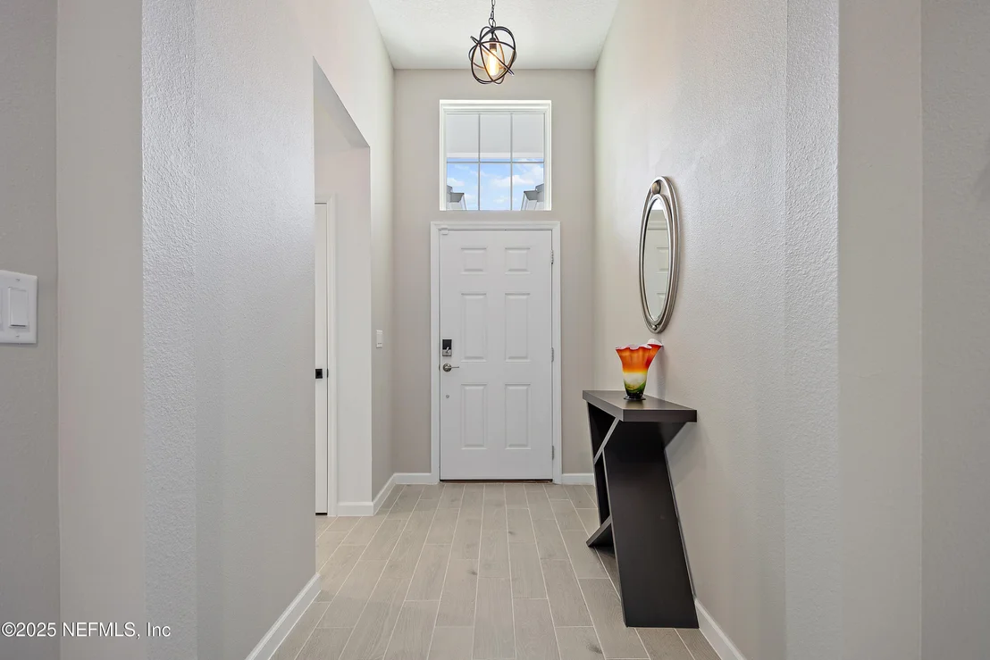Photo of 75837 PONDSIDE Lane