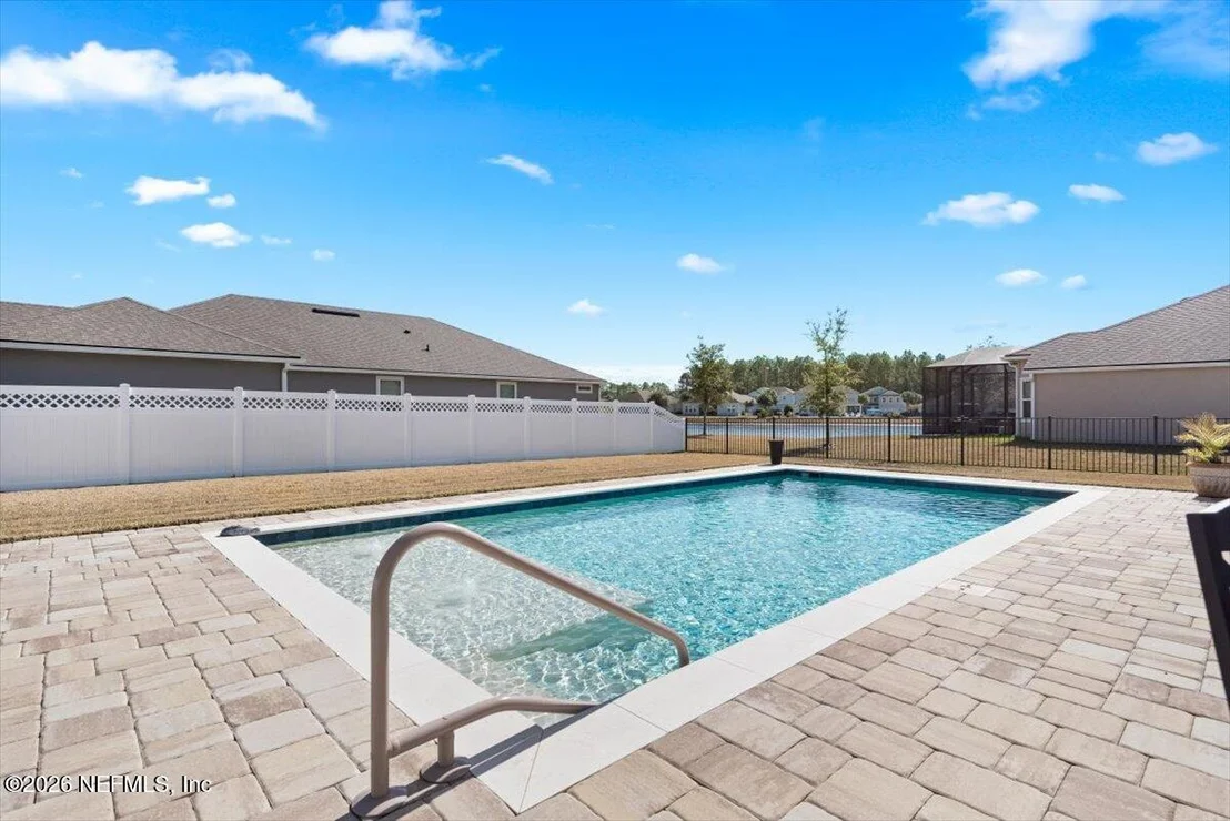 Photo of 956 RUSTLEWOOD Lane