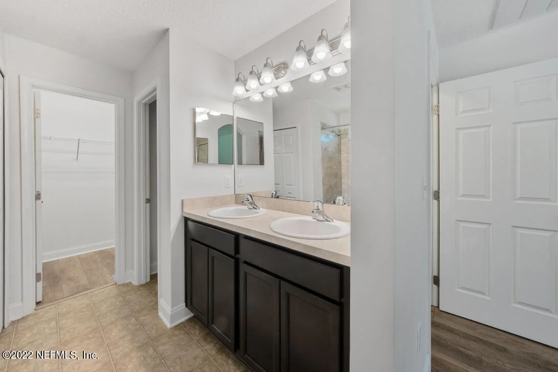 Photo of 96481 COMMODORE POINT Drive