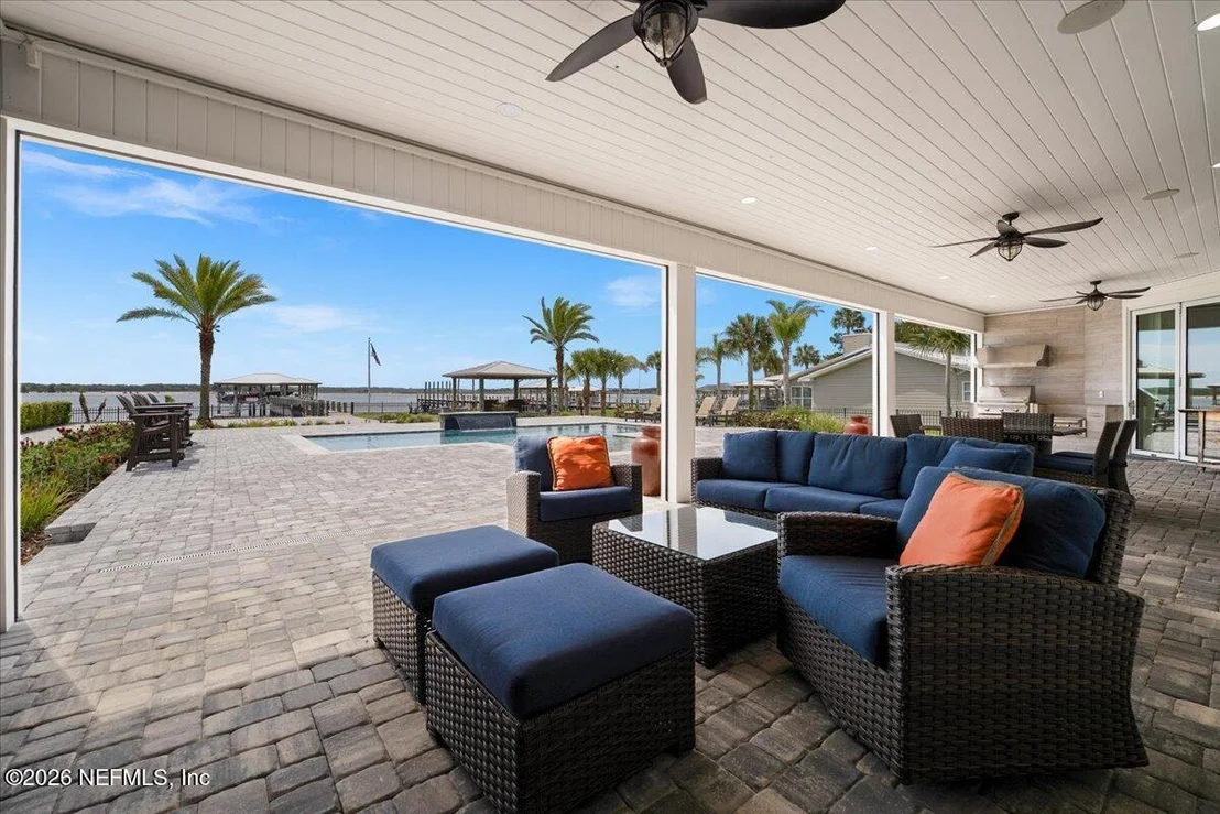 Photo of 9136 HECKSCHER Drive