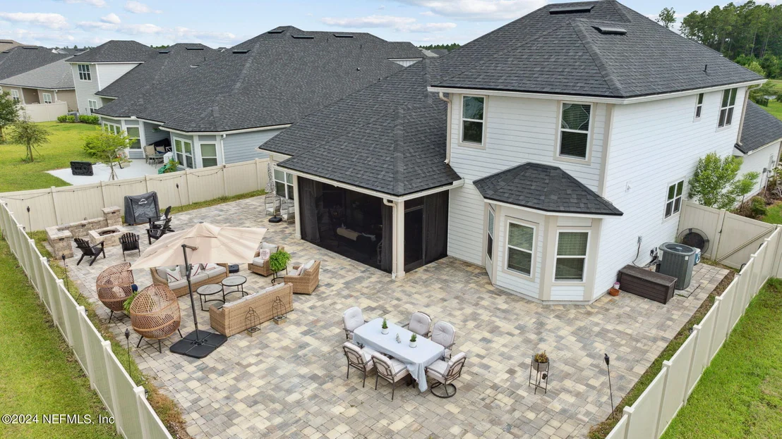Photo of 94 LUCERNE Court