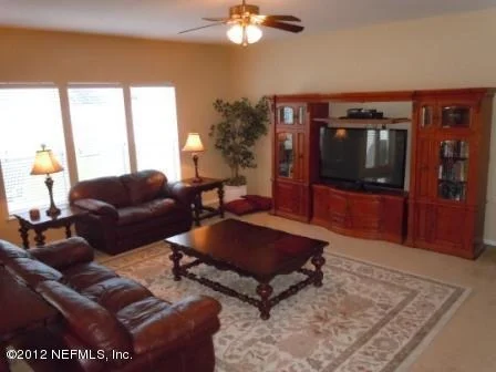 Photo of 921 LAS NAVAS Place