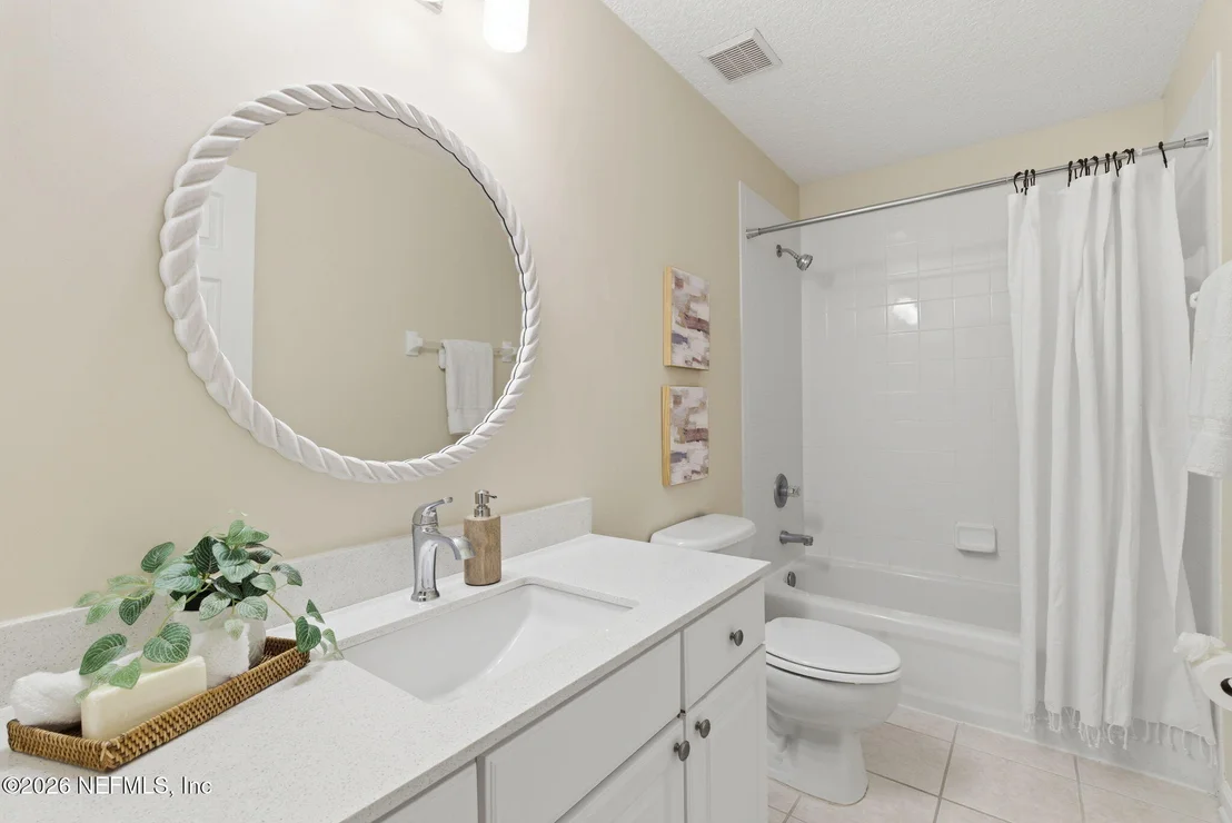 Photo of 1224 RIBBON Road