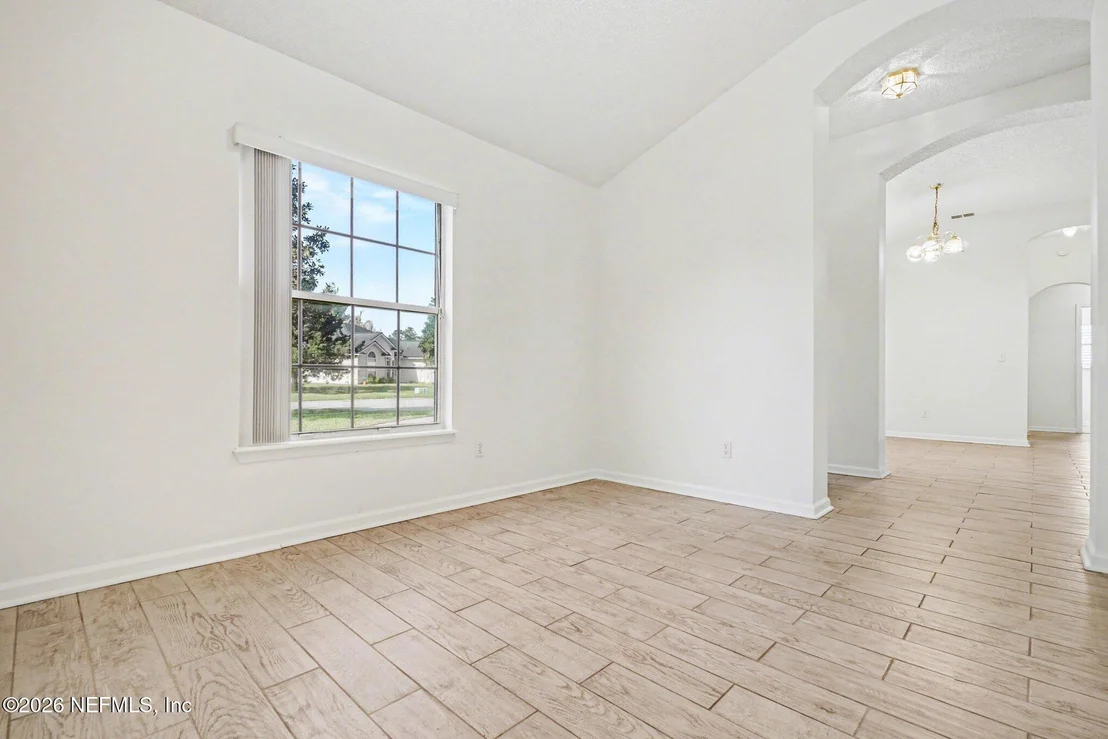 Photo of 1821 HEARTPINE Drive