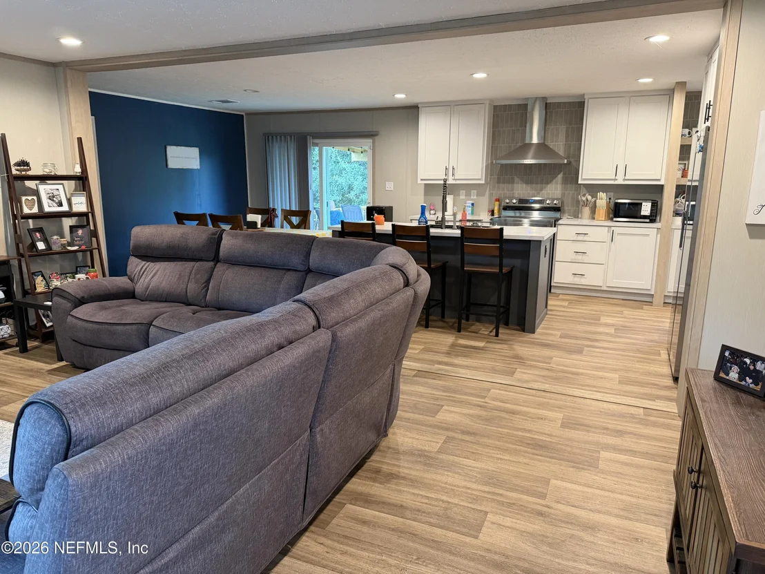 Photo of 5900 SEQUOIA Road