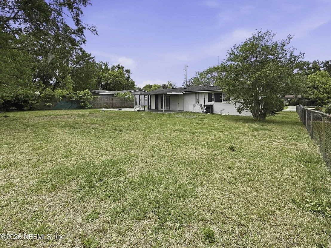 Photo of 7632 HILLSIDE Drive