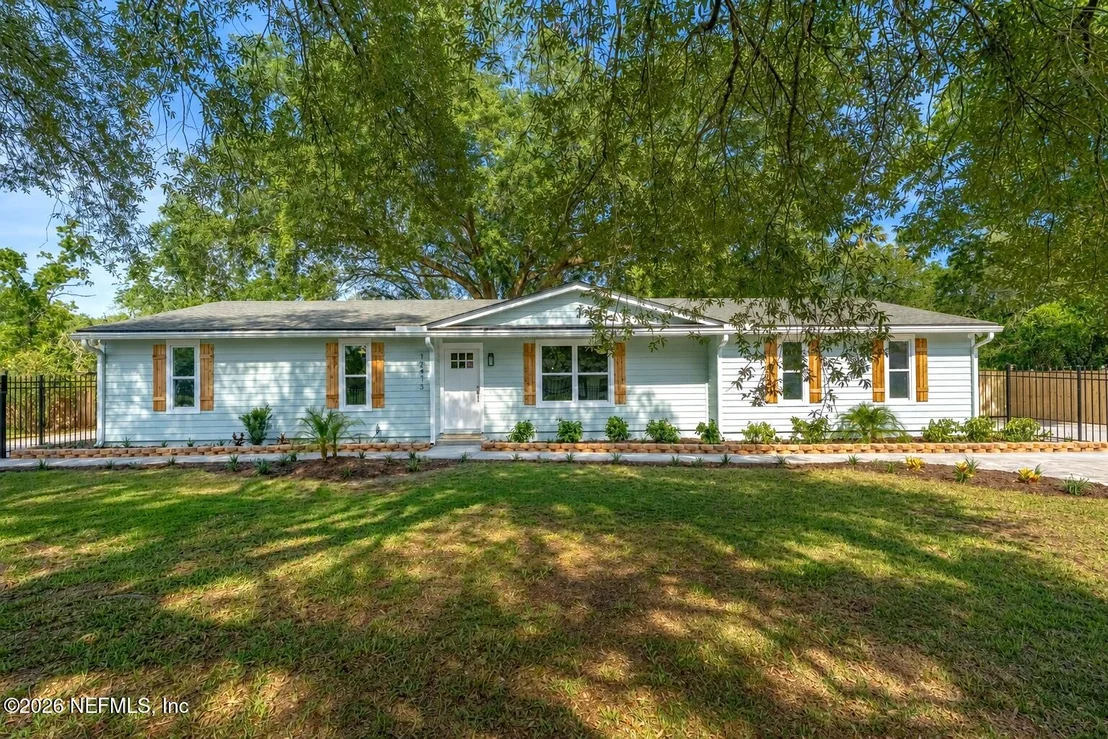 Photo of 12473 ATTRILL Road