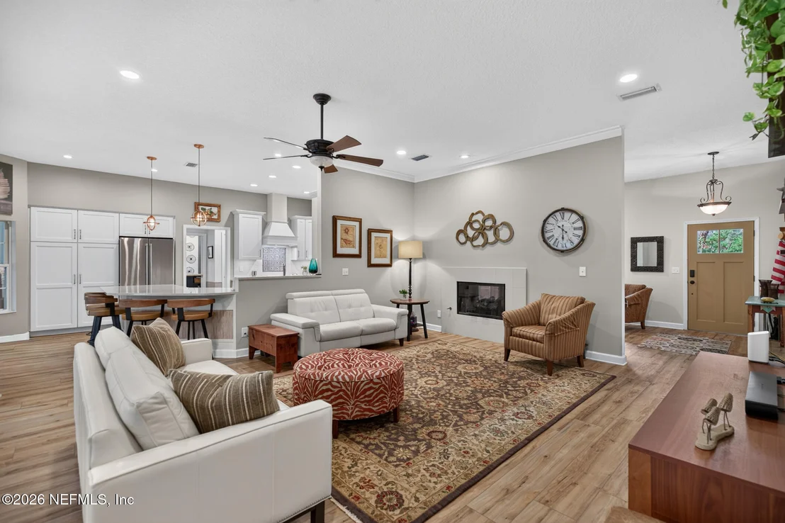Photo of 844 WHITE EAGLE Circle