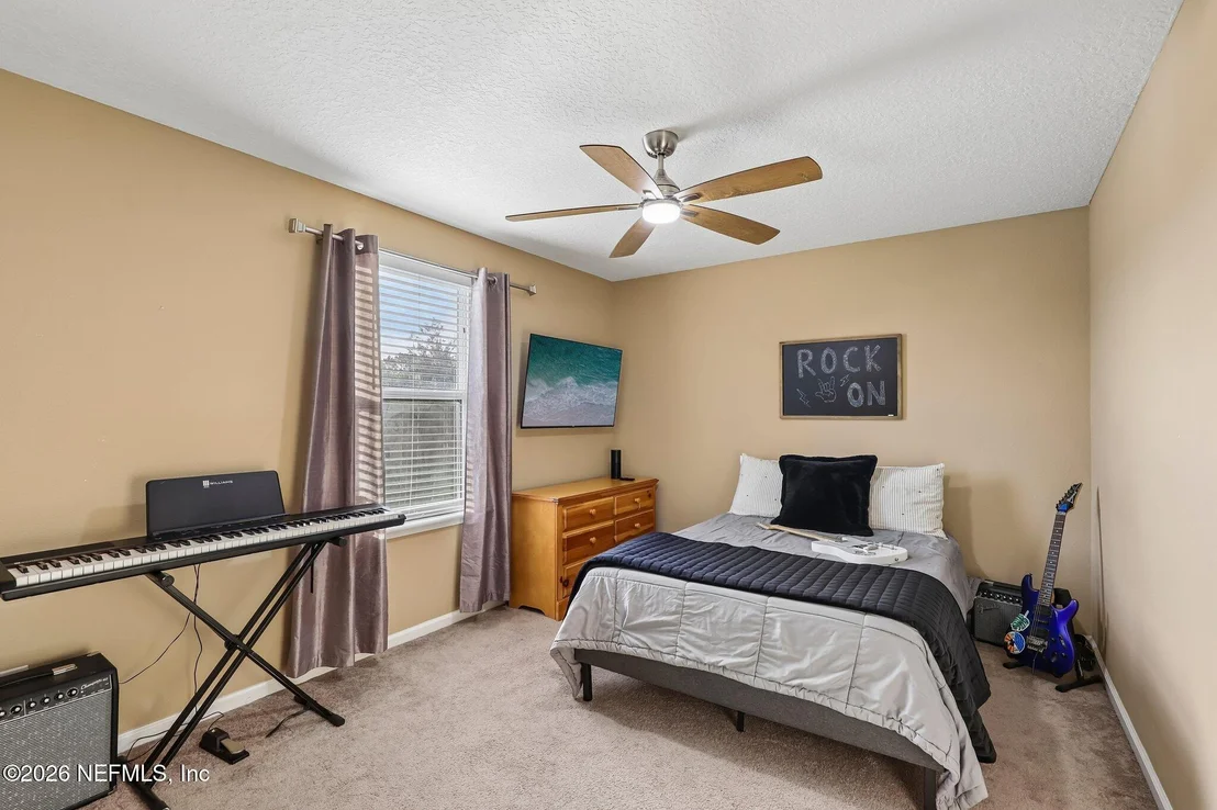 Photo of 536 GLENDALE Lane