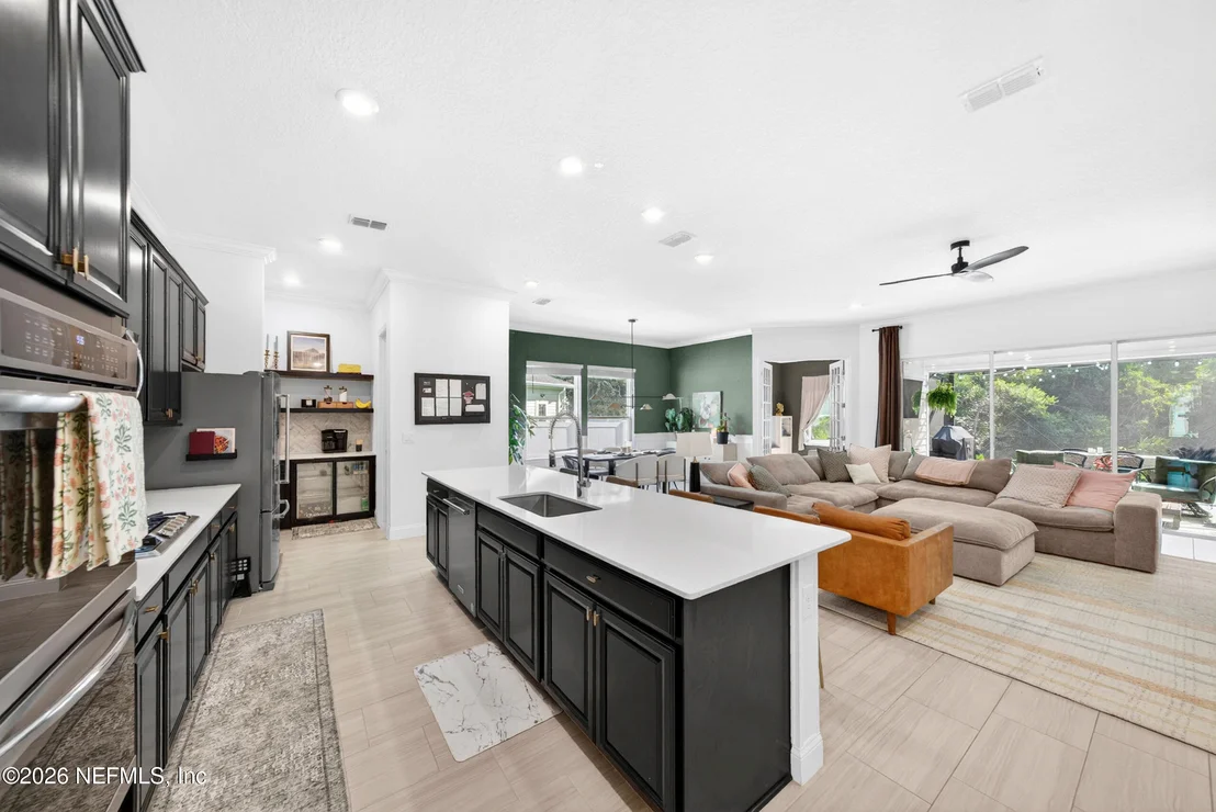 Photo of 241 DOSEL Lane