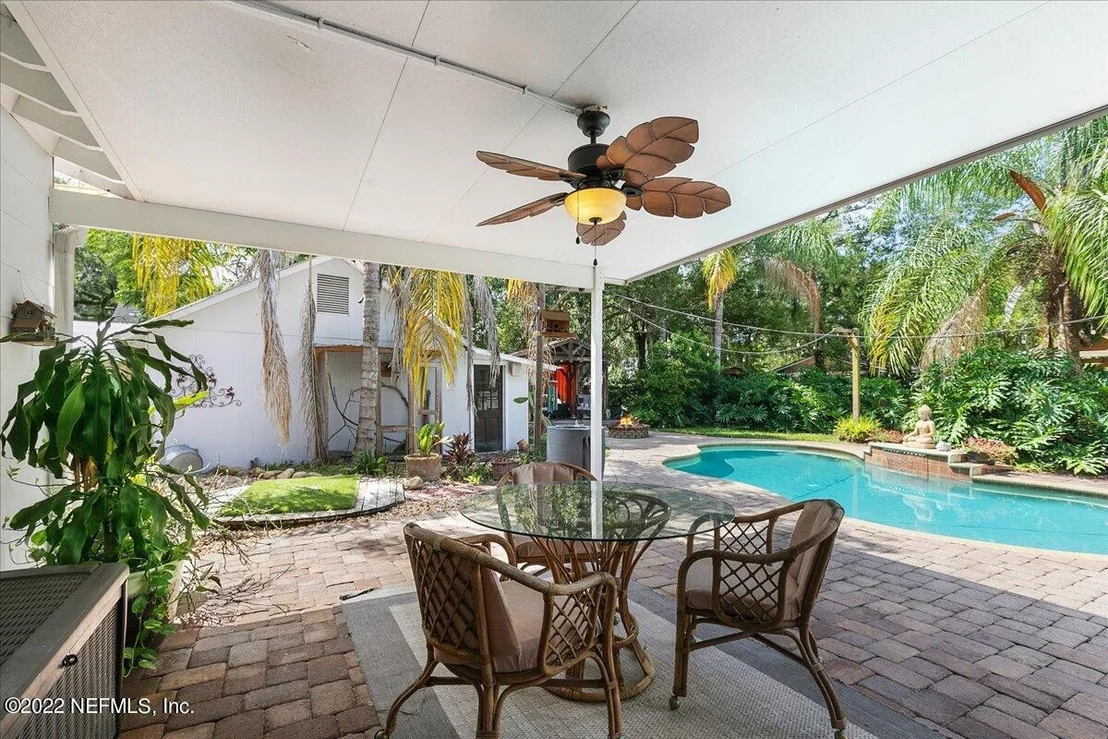 Photo of 2704 LORETTO Road
