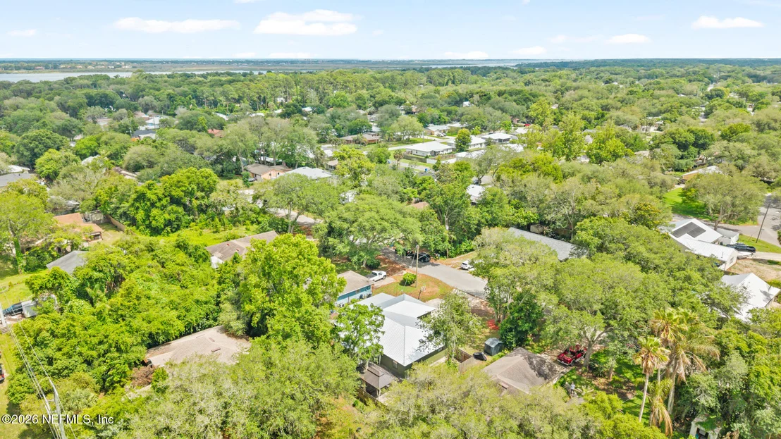 Photo of 111 SWALLOW Road