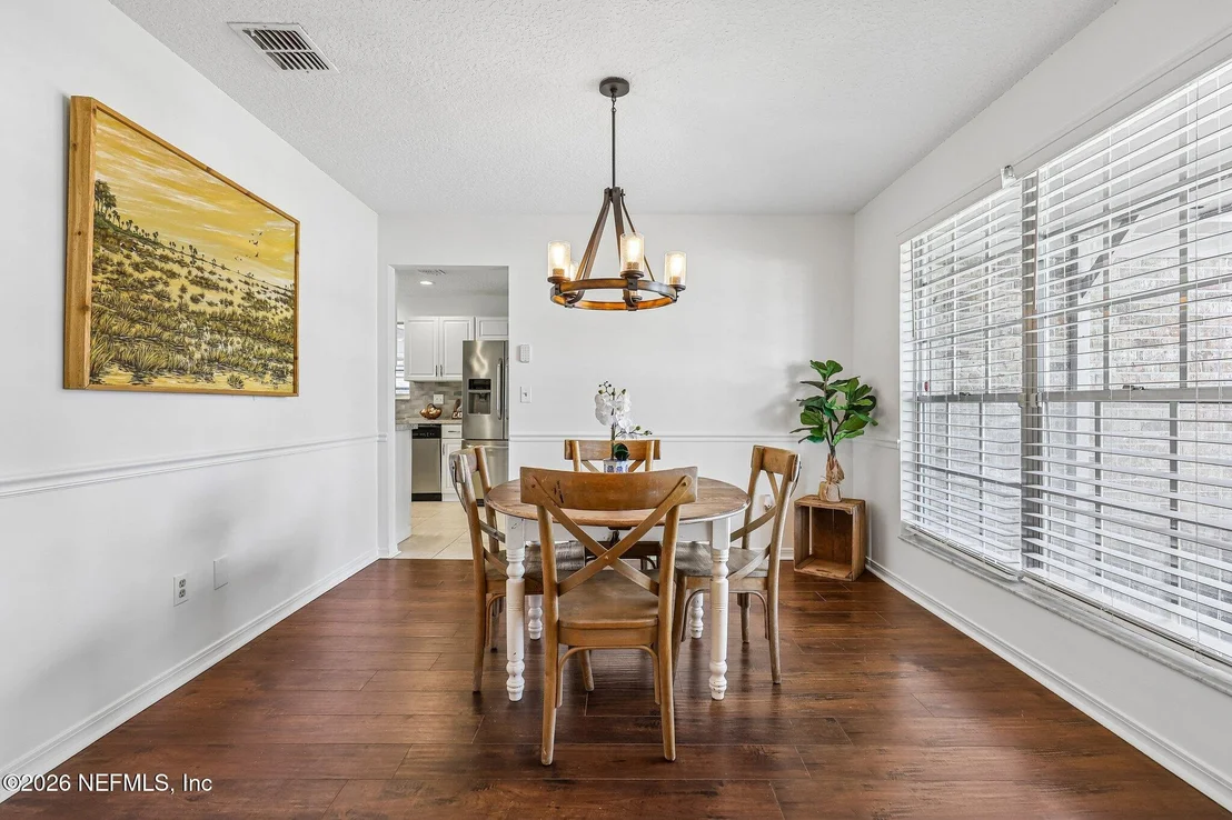 Photo of 2387 PERTH Drive