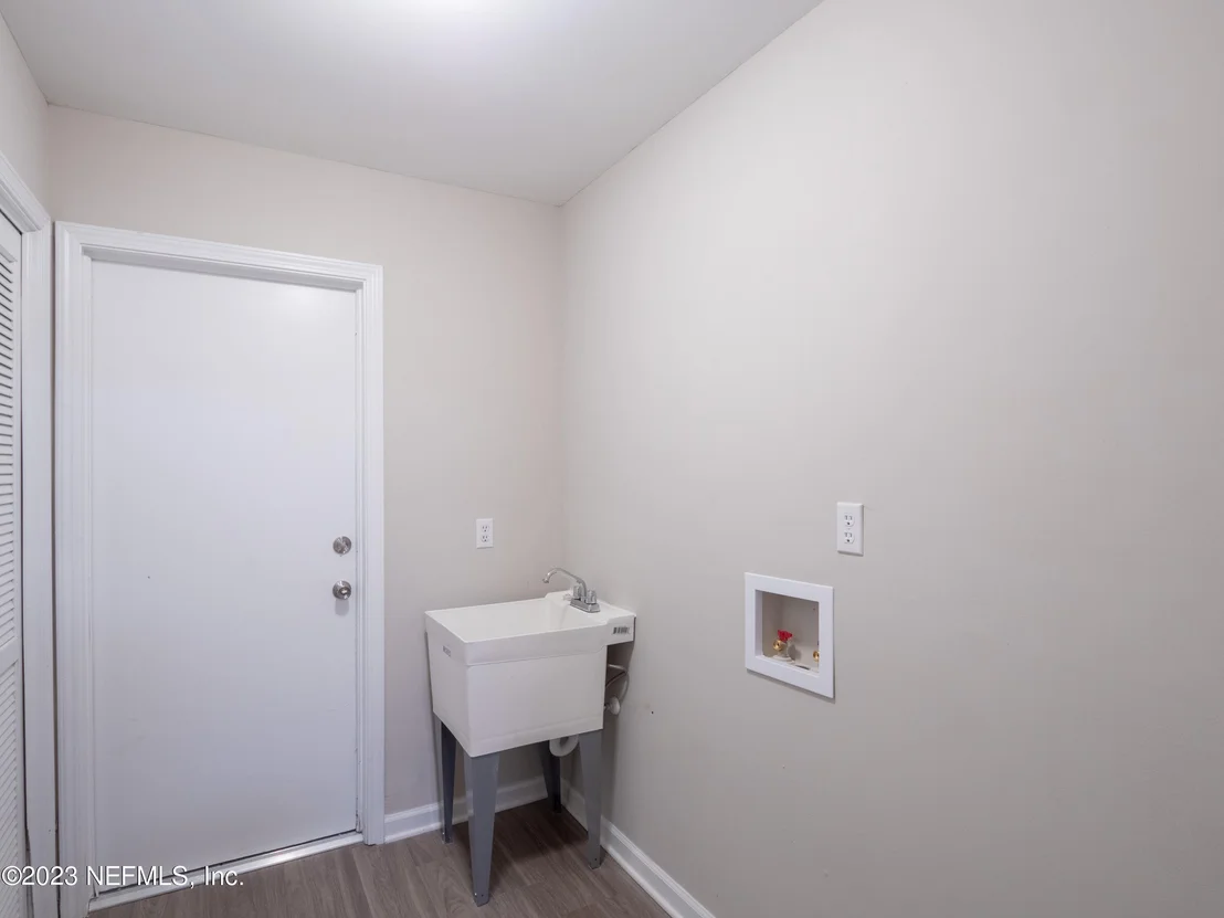 Photo of 2327 STONEBRIDGE Drive