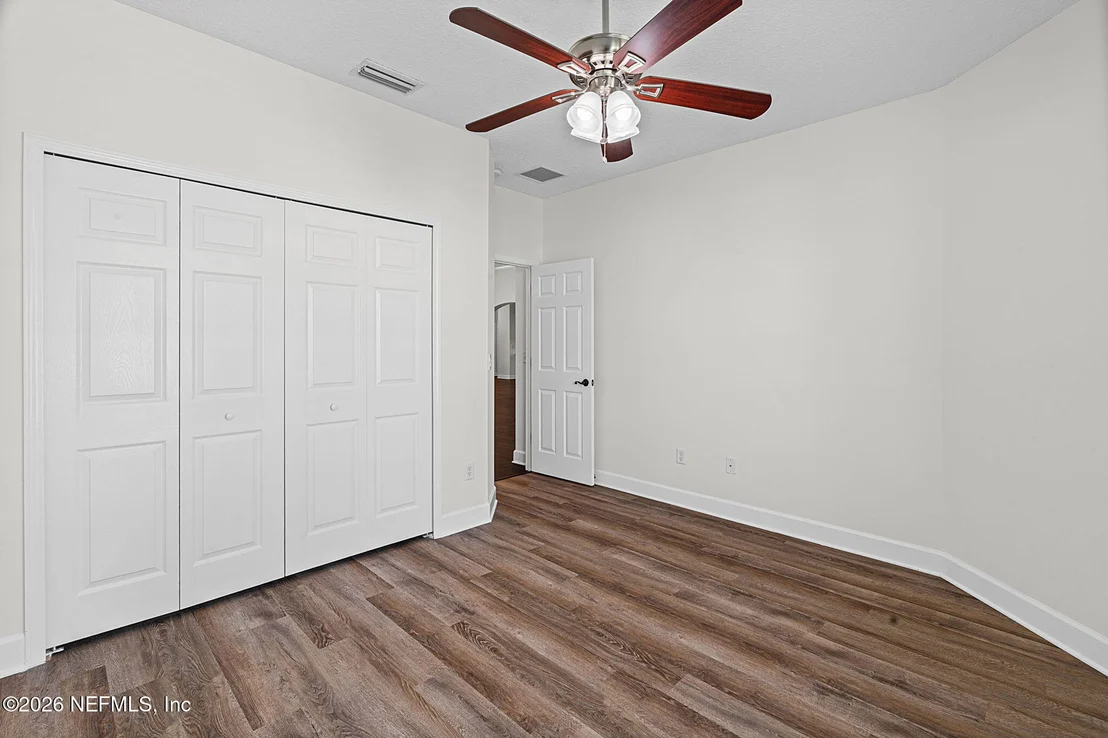 Photo of 2325 LINKS Drive