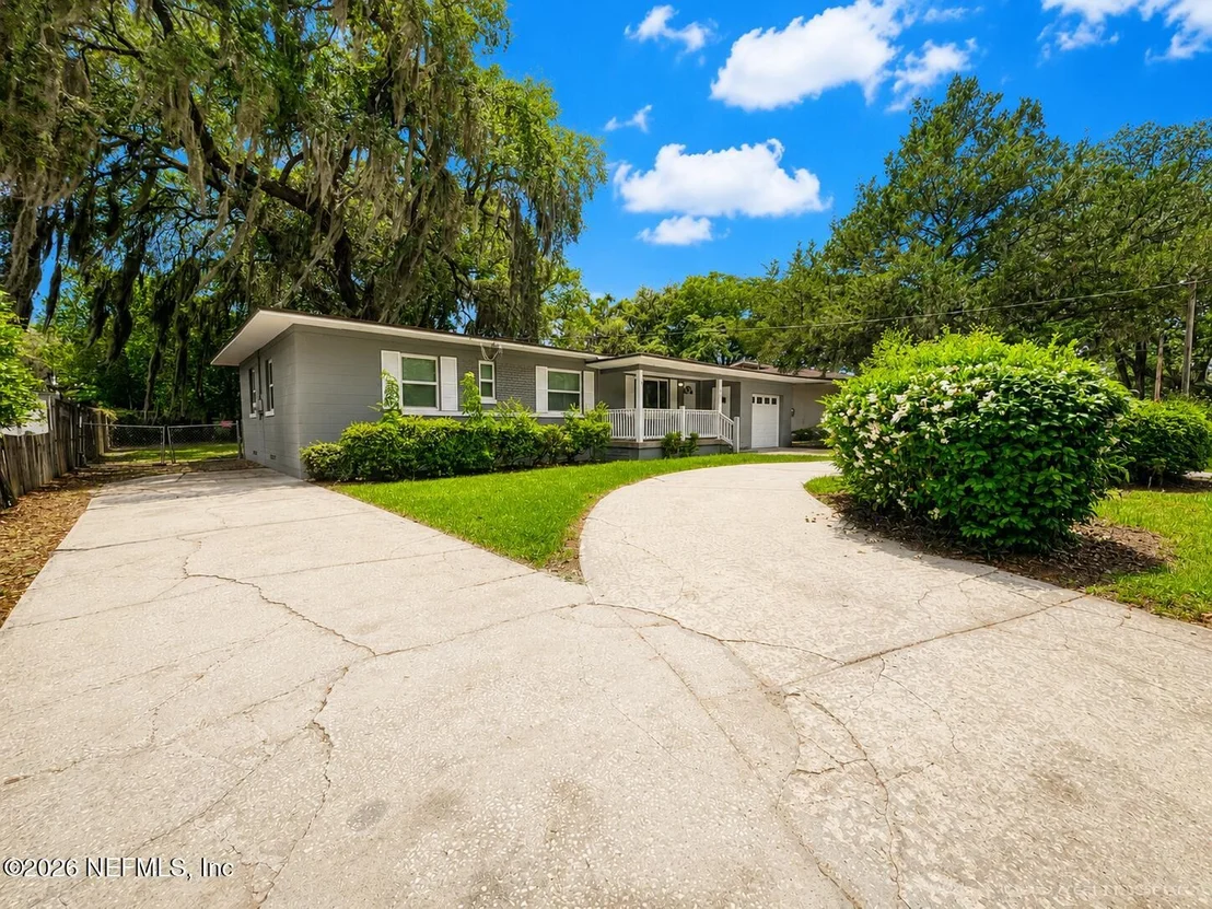 Photo of 5774 CEDAR OAKS Drive