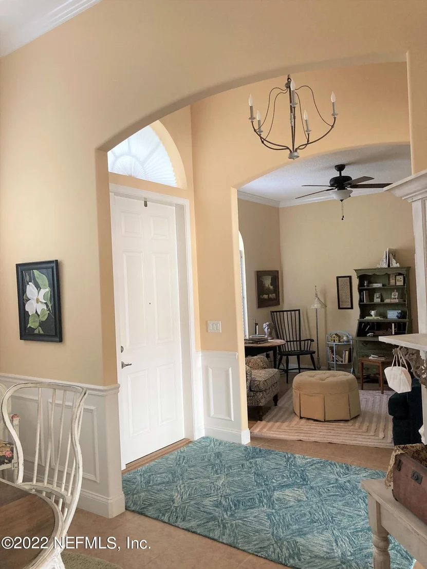 Photo of 212 S BELLAGIO Drive