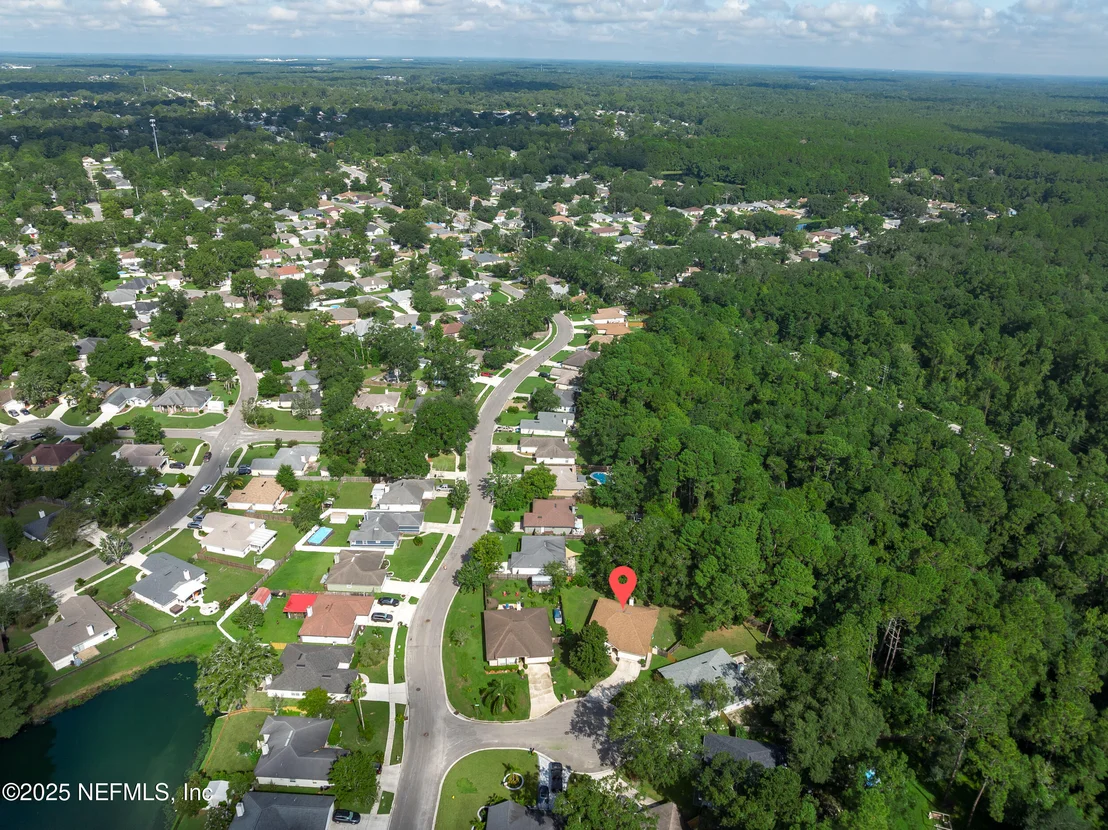Photo of 7992 DEWARS Court