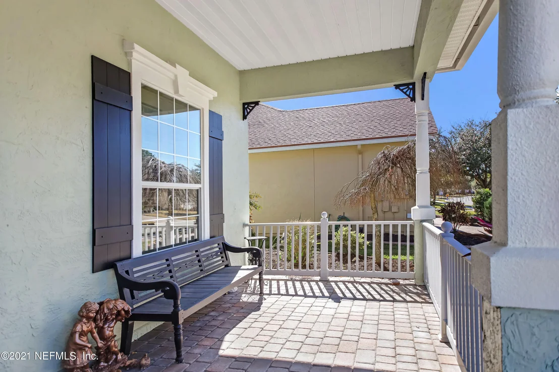 Photo of 1120 INVERNESS Drive