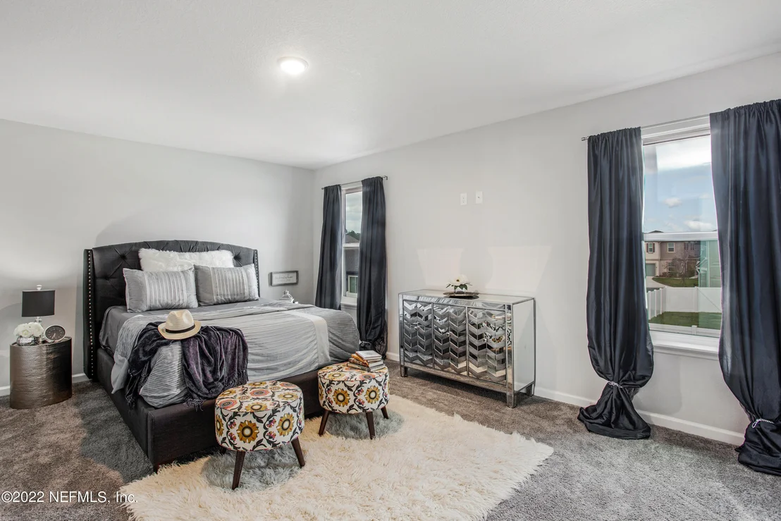 Photo of 429 NARROWLEAF Drive