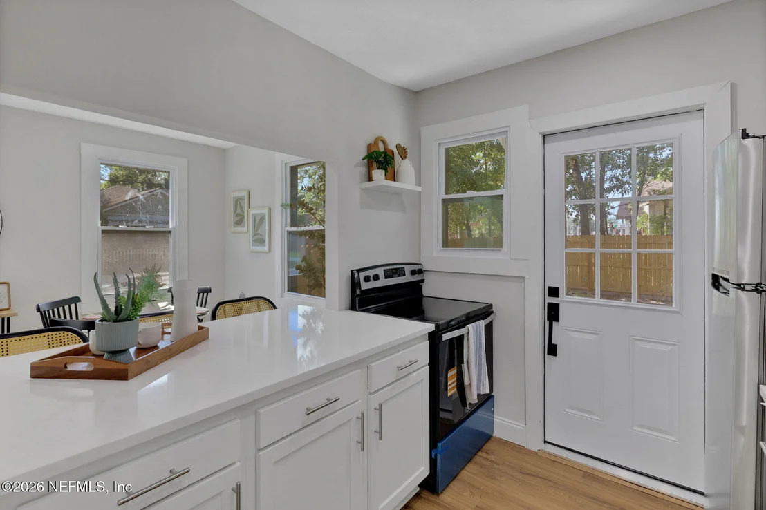 Photo of 3002 MYRA Street
