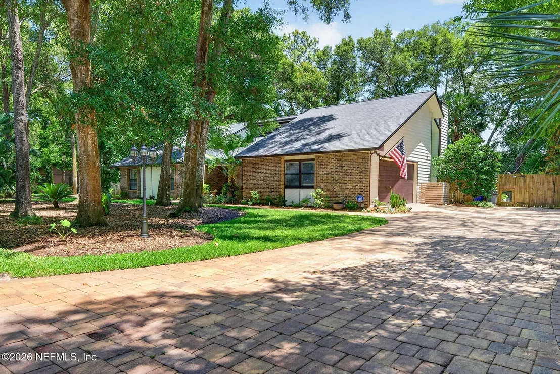 Photo of 713 CAMELIA Trail