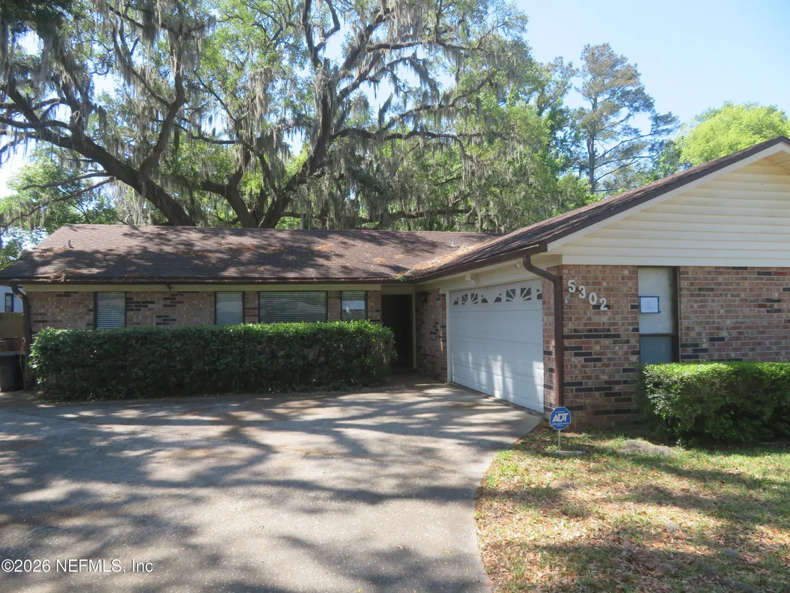 Photo of 5302 HICKSON Road