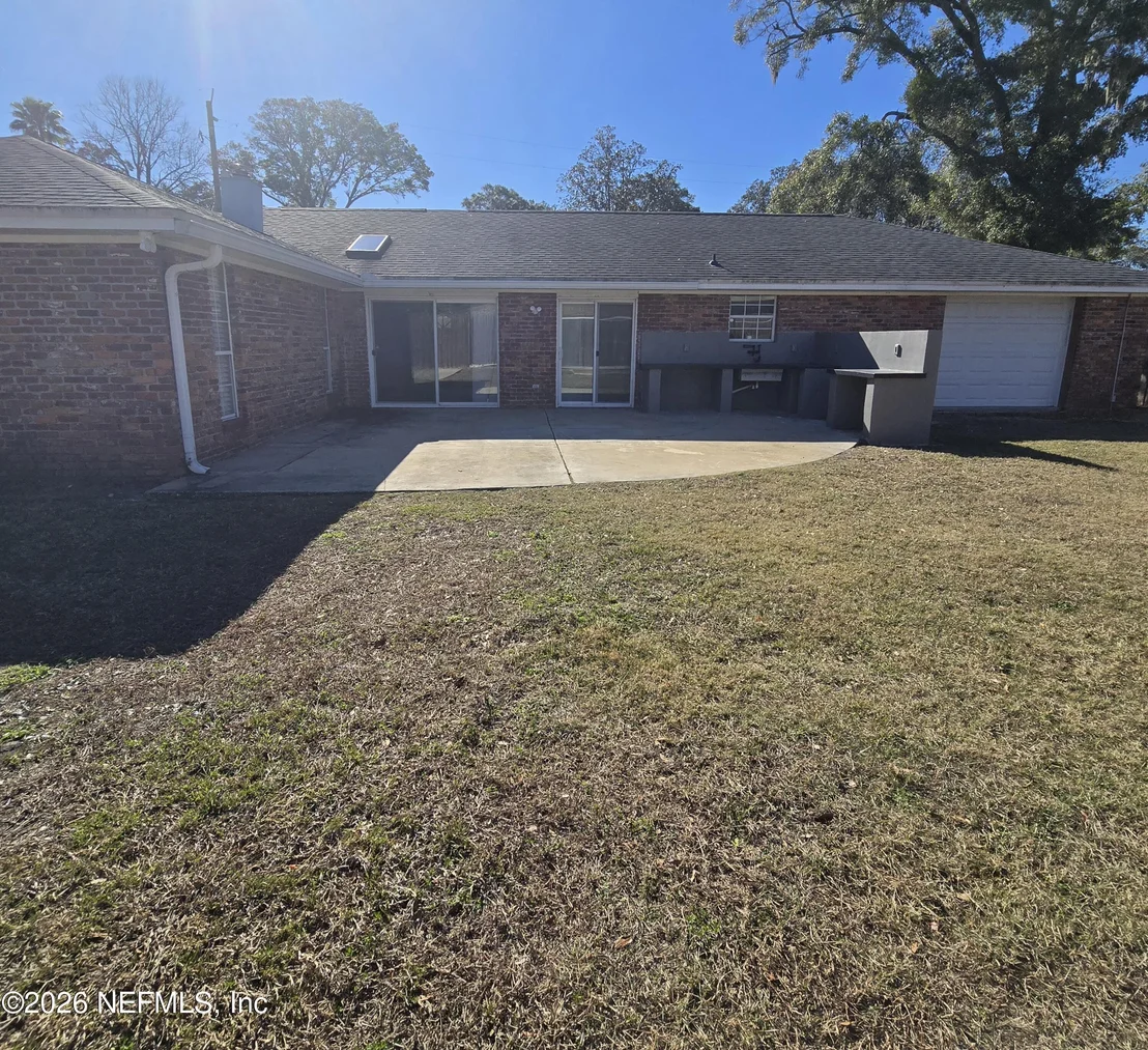 Photo of 7239 WHITE BIRCH Drive