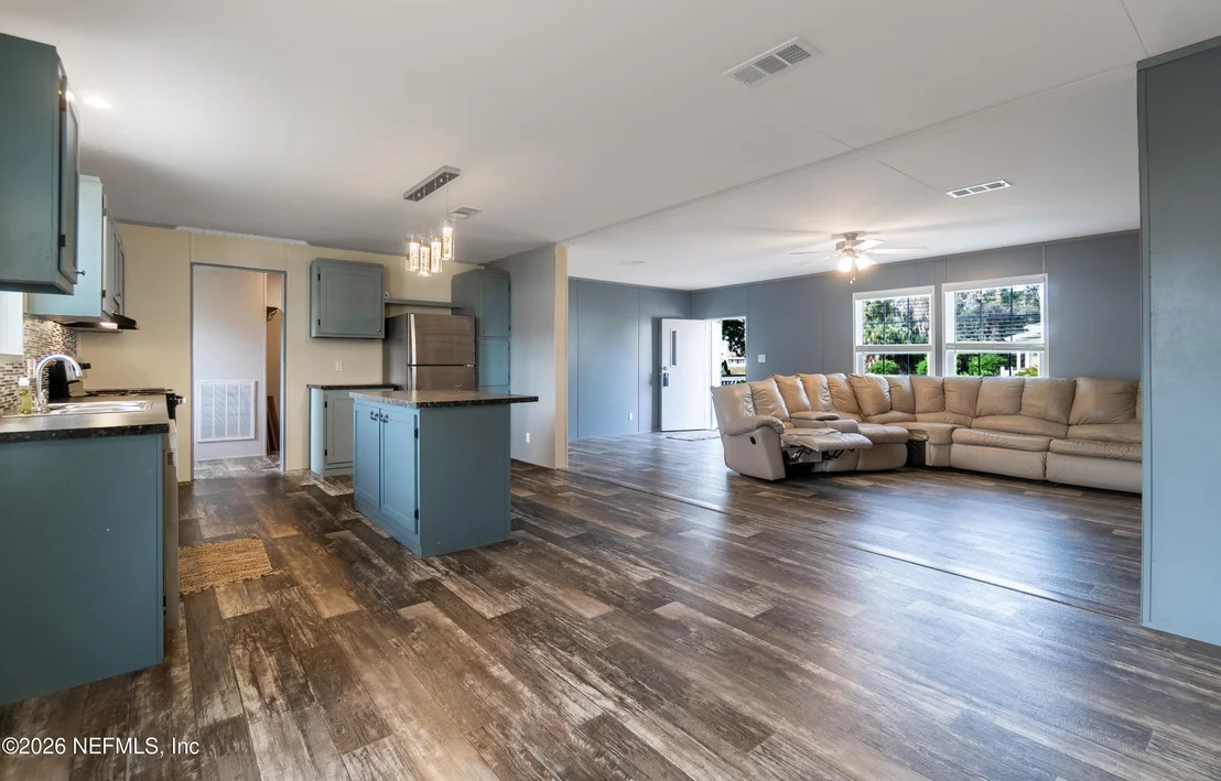 Photo of 102 PINE LAKE Drive