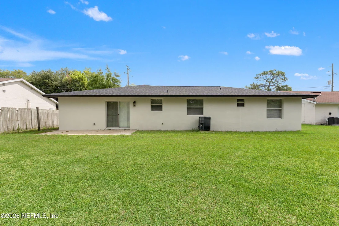 Photo of 6638 CHAMPLAIN Road