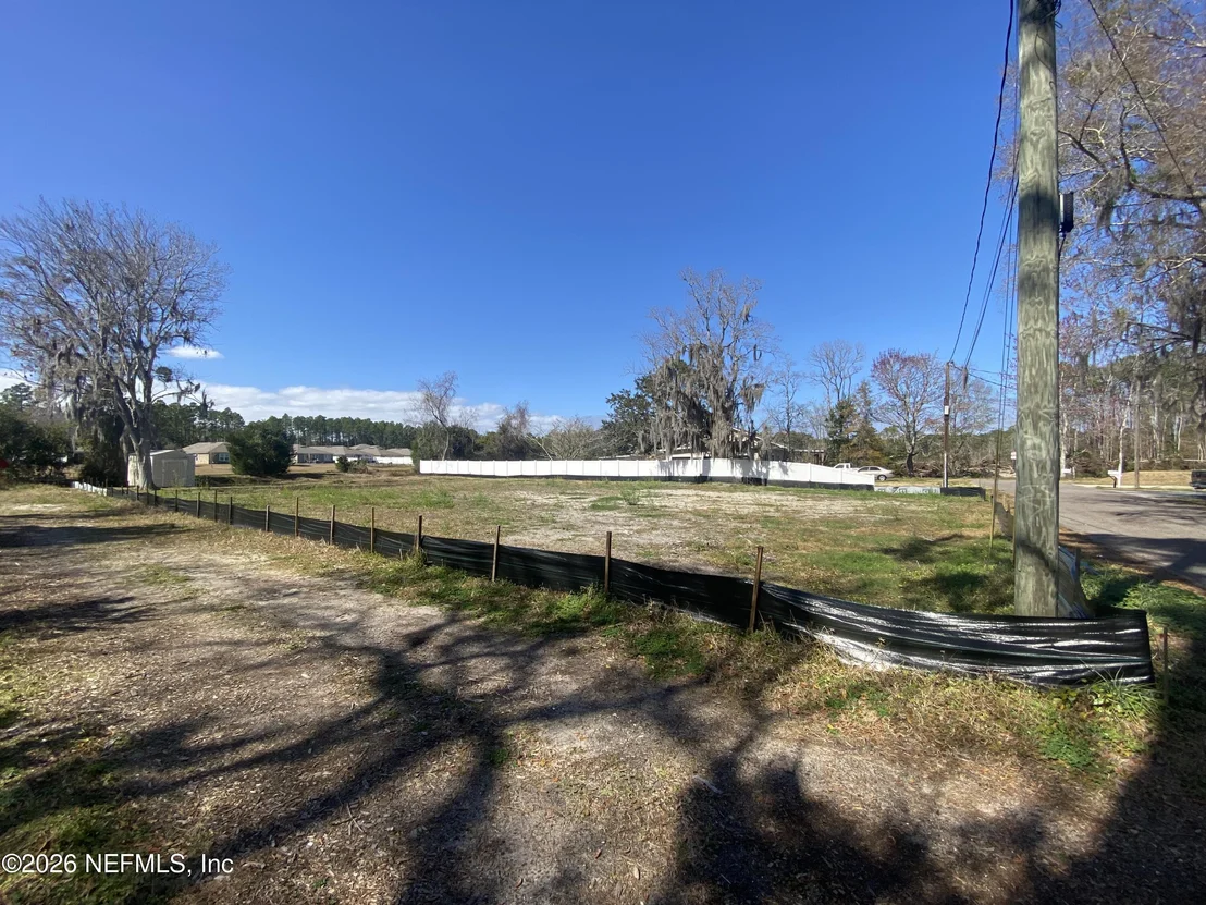 Photo of 3581 EVERNIA Street