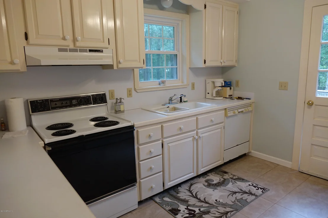 Photo of 39161 KOLARS FERRY Road