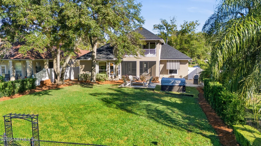 Photo of 537 DANDELION Drive