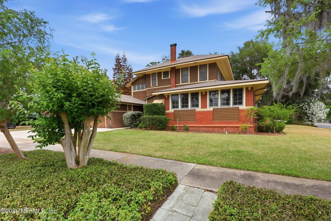 Photo of 520 RIVER Street